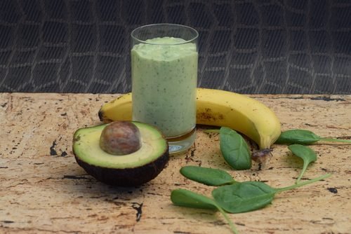 Avocadoshake mit Banane
