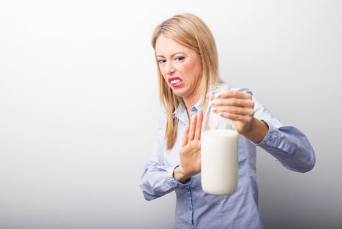 Anzeichen für eine Laktoseunverträglichkeit und wie man damit umgeht