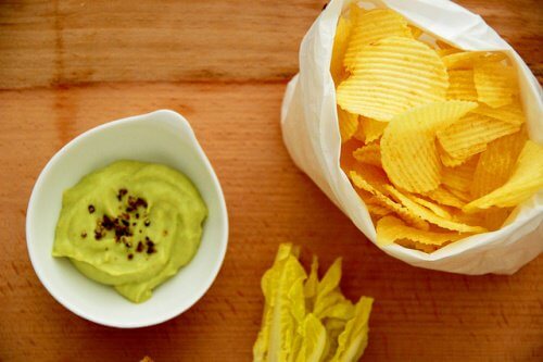 Guacamole mit Speck