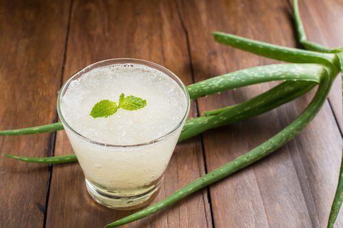 Aloe Vera mit Bienenhonig