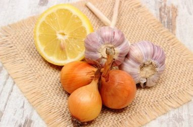 Warum du immer Zitrone, Knoblauch und Zwiebeln im Haus haben solltest