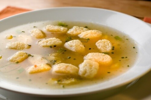 Hühnersuppe stärkt die Abwehrkräfte