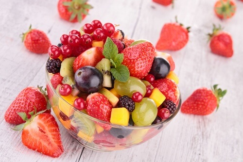 Obst auf leeren Magen