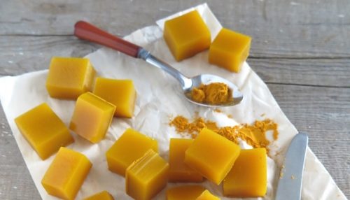 Gelatine mit Honig und Kurkuma Herstellung