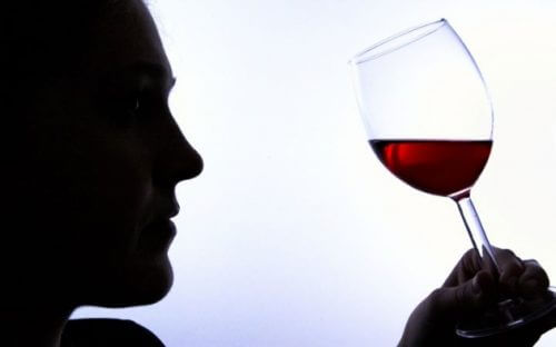 Anzeichen für eine Alkoholsucht Anzeichen für eine Alkoholsucht