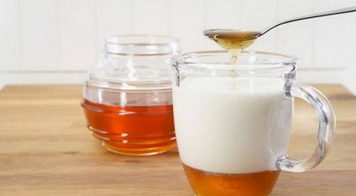 Strategien gegen Schlaflosigkeit: Milch und Honig