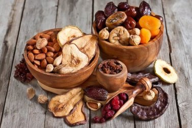 Lecker und gesund: Trockenfrüchte, Samen und Nüsse!