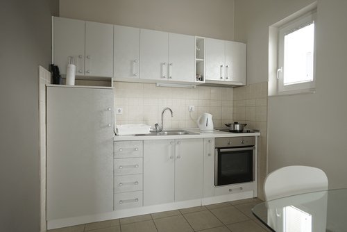 Kostengünstige Ideen, um deine Küche zu renovieren