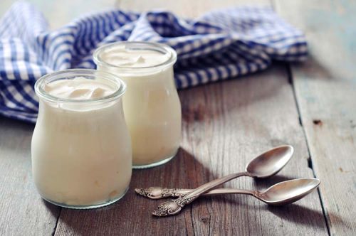 Naturjoghurt gegen Magenschleimhautentzündung