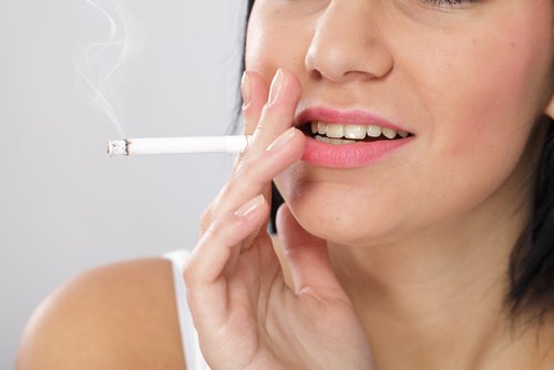 Rauchen schadet der Gesundheit deiner Schilddrüse