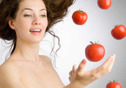 Tomaten essen