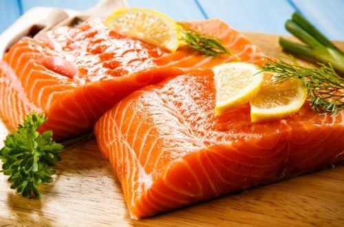 Vorteile von Lachs und ein köstliches Gericht Vorteile von Lachs und ein köstliches Gericht