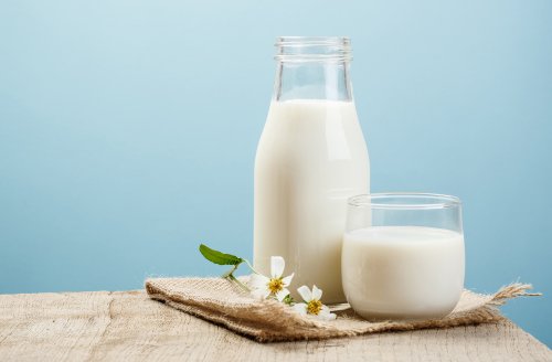 Milch als Naturheilmittel für ebenmäßige Hände