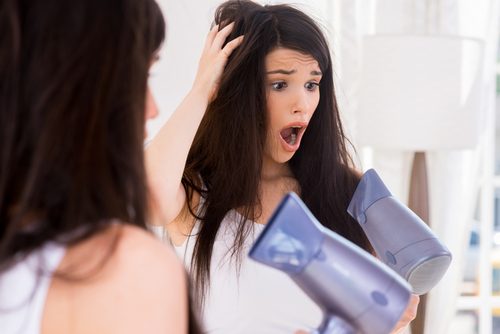 Was tun gegen trockenes Haar?