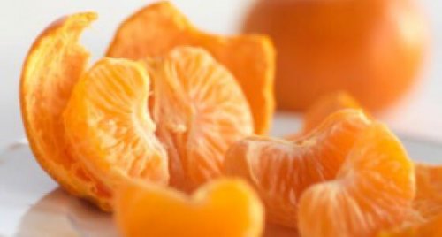 Mandarinen zu essen versorgt dich mit Vitamin C