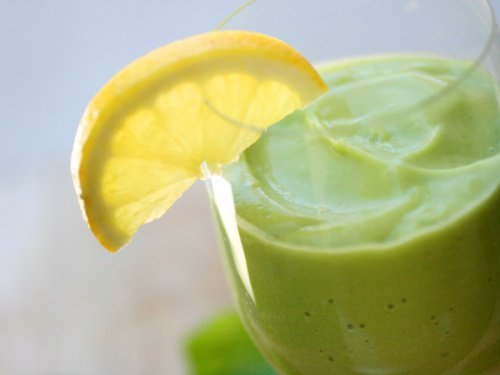 Naturheilmittel mit Avocado zur Entgiftung des Körpers