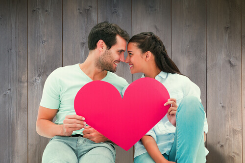 Verliebtes Paar will Zusammenhang zwischen Liebe und Gehirn verstehen