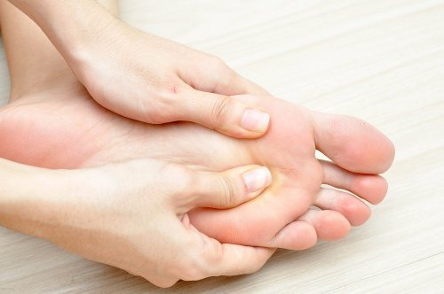 Probleme mit den Füßen können ein Frühwarnzeichen für Diabetes sein.