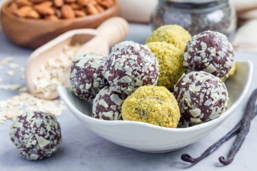 Schokokugeln mit Hafer, Kokosnuss und Dulce de leche
