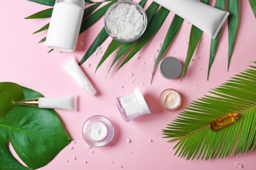 Halte dich jung mit Naturkosmetik!