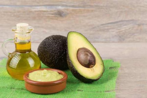Hafer, Mandelöl und Avocadokerne gegen Cellulite