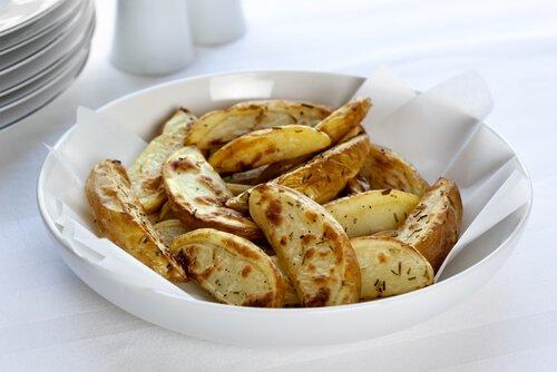 frittiertes Essen ungesund für deine Leber