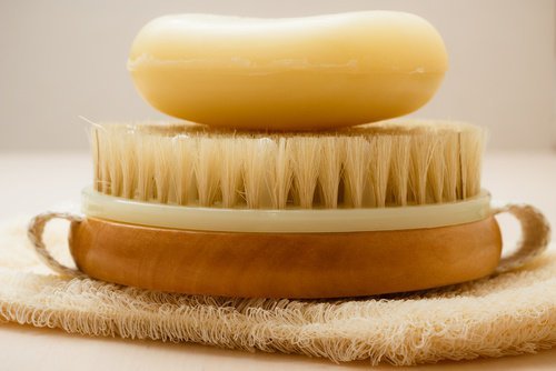 Haarausfall vermeiden durch tägliches Bürsten