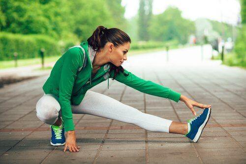 Fitnessübungen für die Beine - Abduktoren