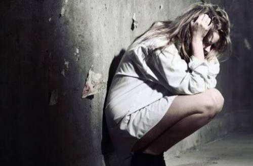 Toxische Wörter bringen Frau zum Verzweifeln