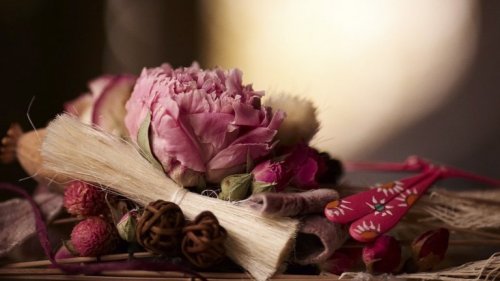 Frischer Duft mit Trockenblumen