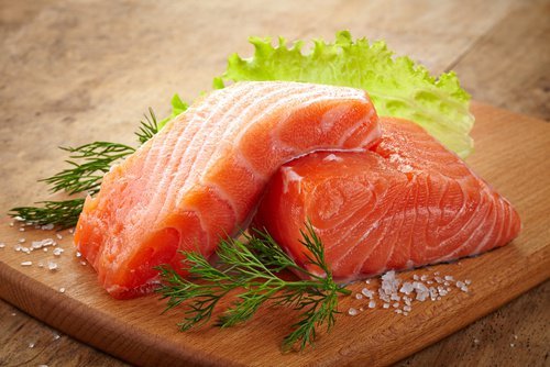 Lachs regt die Kollagenbildung an