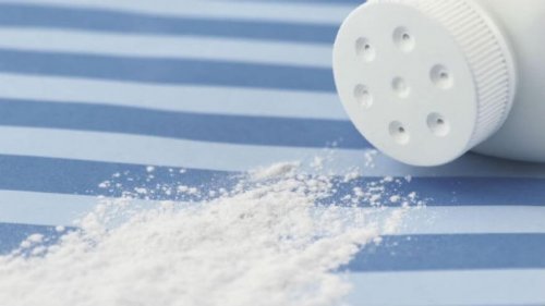 Schädliche Arten der Intimpflege: Körperpuder