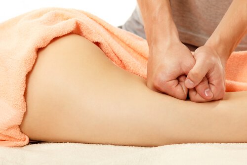 Massagen gegen Cellulite