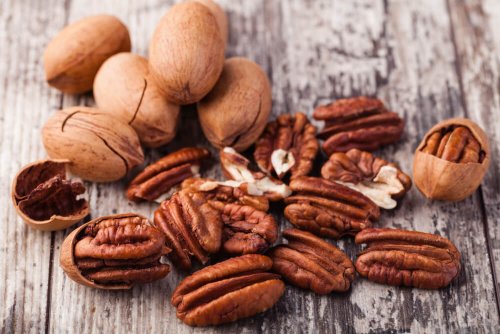 Wie du Trockenfrüchte essen solltest: Nüsse