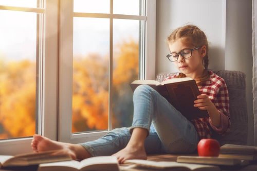 Wie man die Liebe am Lesen bei Kindern anregt