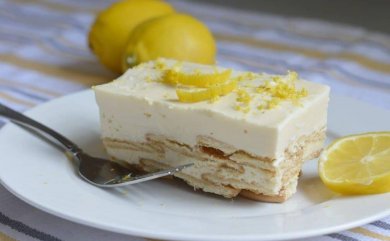 Einfach göttlich: Zitronen-Charlotte!