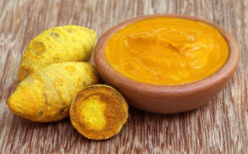 Nahrungsergänzungsmittel mit Kurkuma als natürliches Heilmittel für die Durchblutung