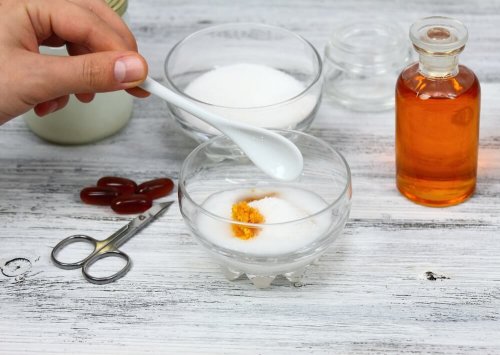 Nachtcremes aus Honig und Kokosöl