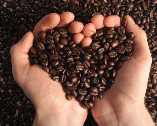 Kaffee für natürliche Hautpeelings