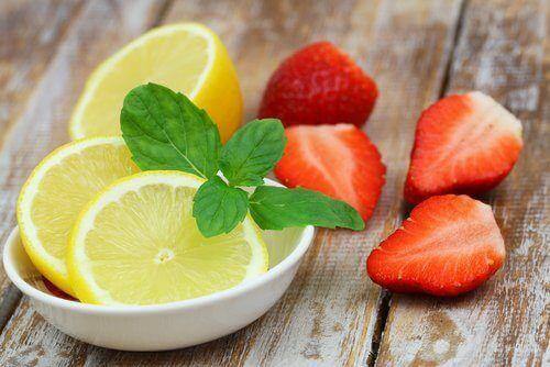 Erdbeer-Zitrone - Entgifte deinen Körper