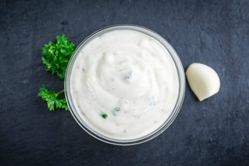 Rezepte für hausgemachte Knoblauchsoße: Soße mit Bechamel