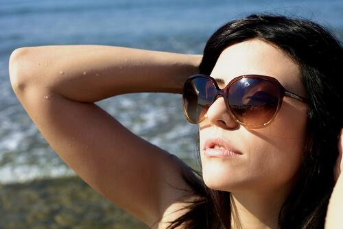 Sonnenbrille im Winter