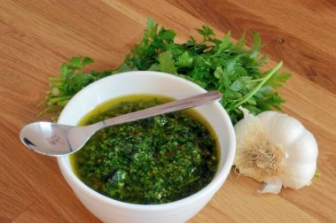 Chimichurri: perfekte Sauce zu Grillfleisch