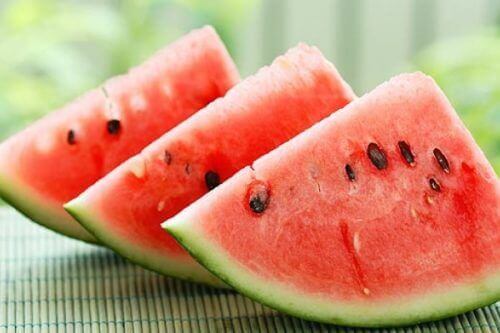 Früchte die deinem Körper Feuchtigkeit spenden - Wassermelone