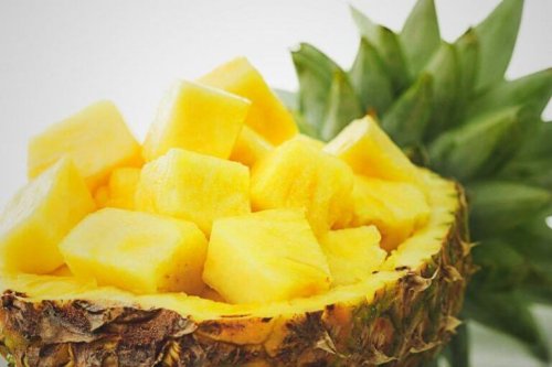 Effektive Naturheilmittel mit Ananas