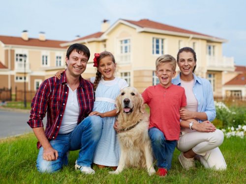 ein Haustier hält die Familie fit