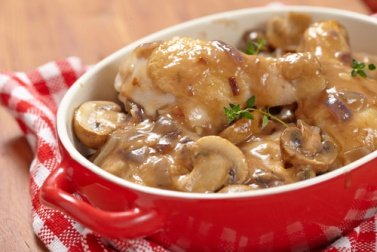 Champignons in Weißwein
