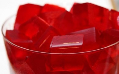 Nachspeise mit Gelatine