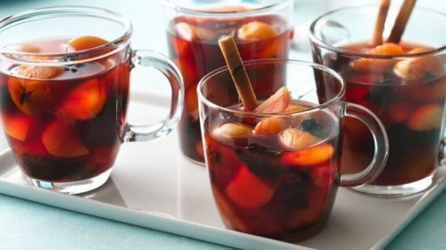 Traditionelle alkoholfreie Punsch-Rezepte für Weihnachten