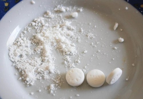 Gesichtsmasken mit Aspirin sind einfach selbstzumachen